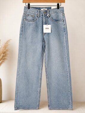Just Black Slouchy Wide Jeans Light Blue Denim JBD NWT 24